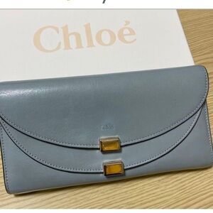 Chloe leather wallet